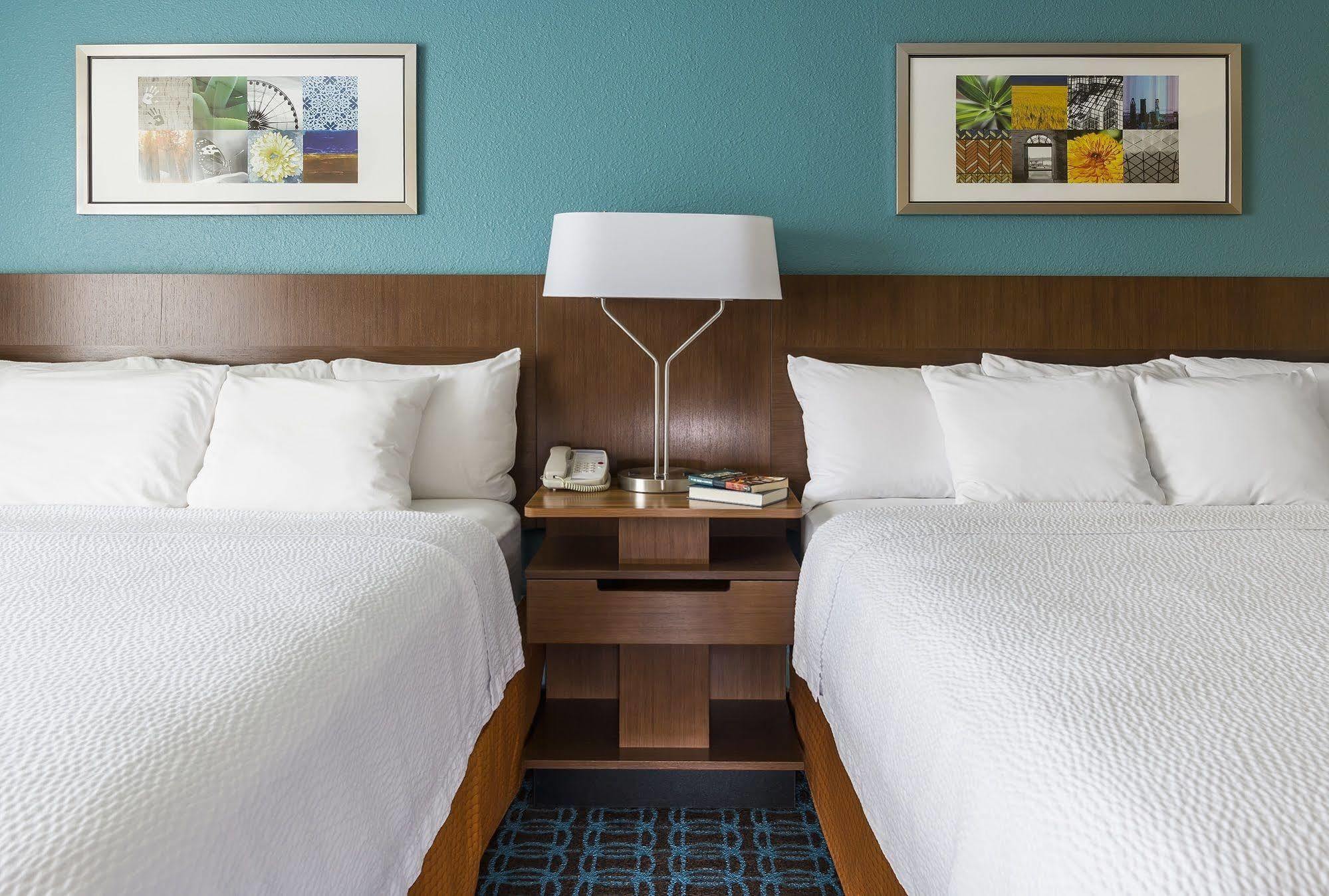 Fairfield Inn & Suites Oshkosh Buitenkant foto
